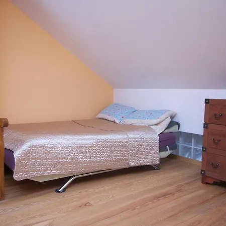 Apartament Large 2 Bedrooms Plus Living *
